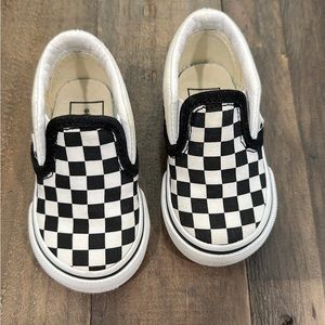 Toddler slip on checkered Vans